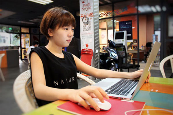 98后女孩王凱歆：休學創(chuàng)業(yè)做電商，誓要拿下95后和00后市場