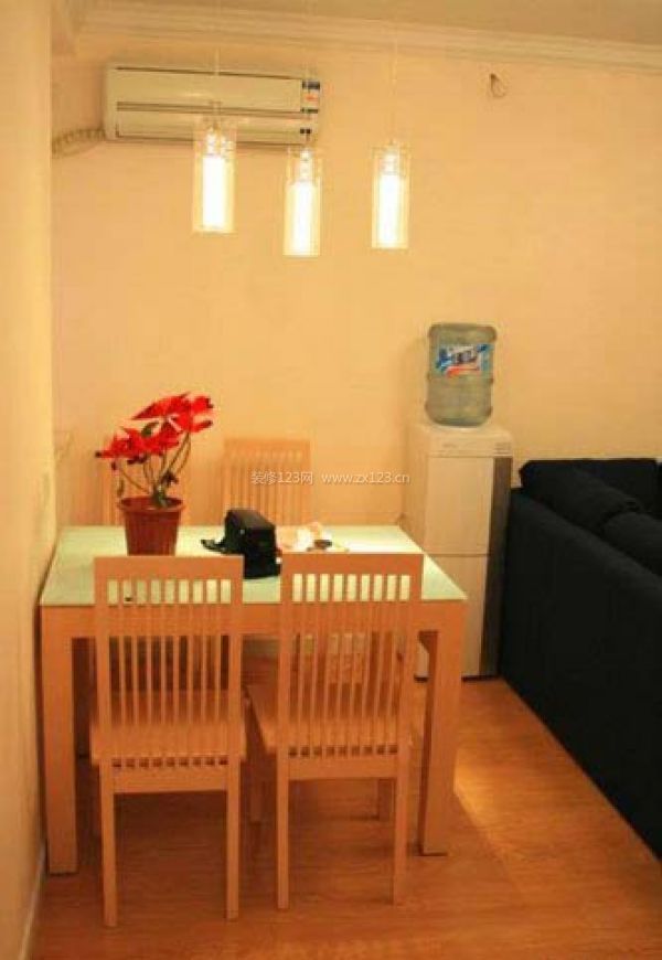 散發陽光氣息的80平小戶型圖片