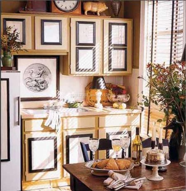 亮麗的小戶型家居圖片