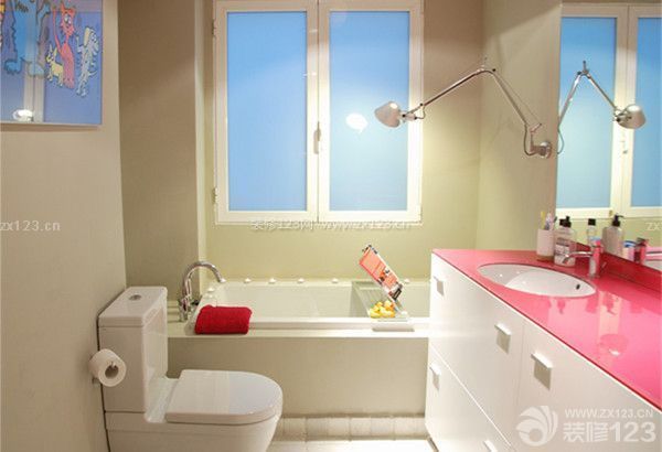 衛(wèi)生間怎么裝修：注意通風防潮