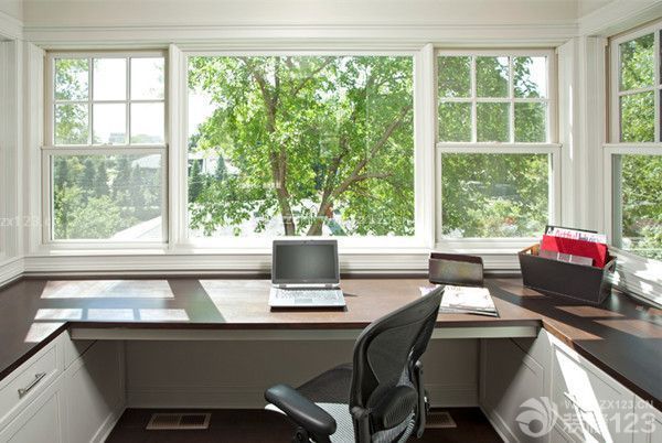 封閉式陽(yáng)臺(tái)裝修注意事項(xiàng)大全