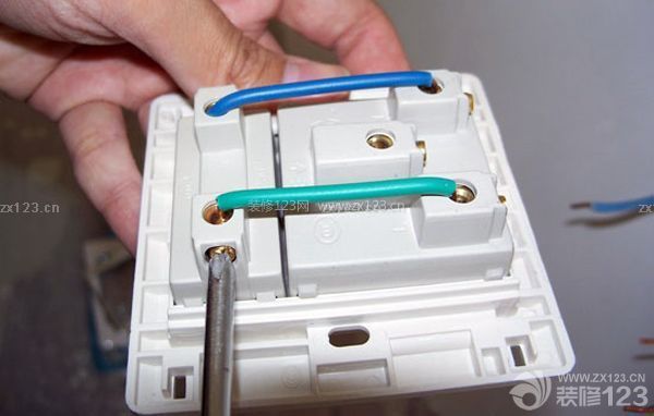 開關插座安裝規范1