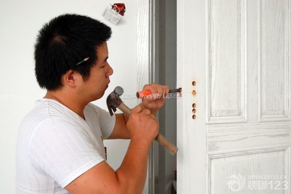 80平房子裝修預(yù)算表——木門(mén)