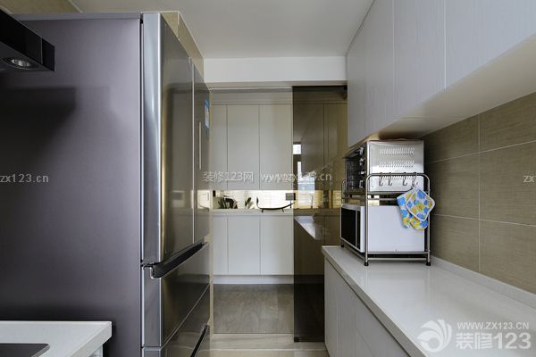 家居廚房裝修誤區3：櫥柜越多越好